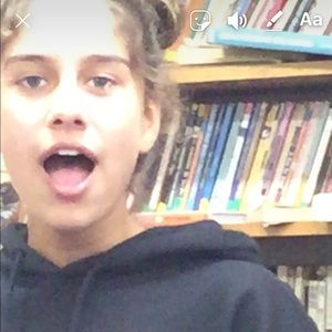 Meet your Posher, Emma